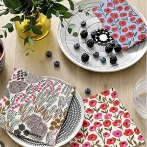 Marimekko Pieni Letto napkins